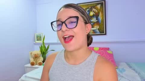 Khaterine online show from 09/16/25, 10:38