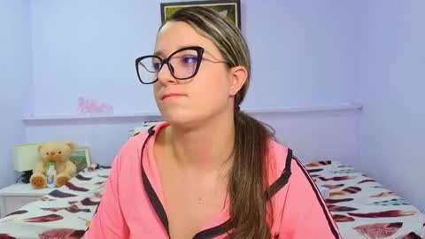 Khaterine online show from 10/16/25, 12:06