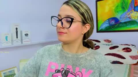 Khaterine online show from 02/24/26, 12:03