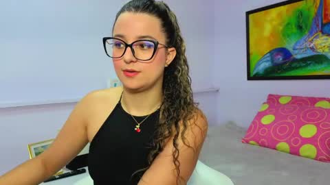 Khaterine online show from 04/17/26, 12:19