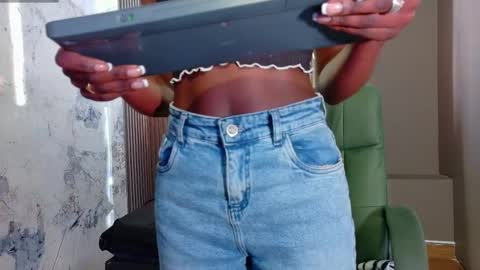 Katia online show from 11/21/25, 11:53