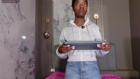 Katia online show from 01/17/26, 12:21