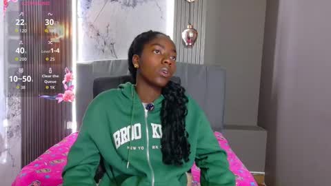 Katia online show from 02/15/26, 12:36