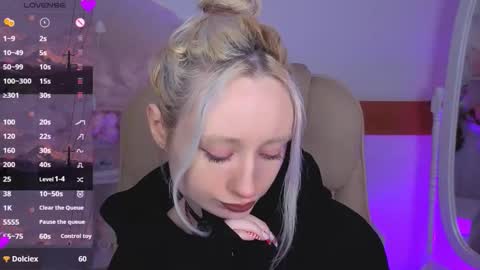 Snapshot of katia_kim chatting on 02/05/26, 06:51 Katia online show from 02/05/26, 06:51