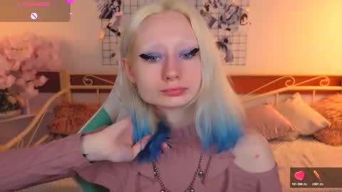 Snapshot of katia_kim chatting on 02/22/26, 06:35 Katia online show from 02/22/26, 06:35