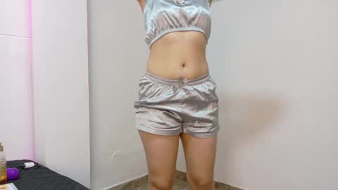 Snapshot of katia_rose23 chatting on 05/07/26, 06:46 . . KATIA . . online show from 05/07/26, 06:46