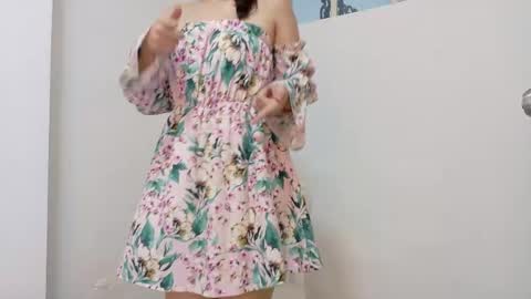 Snapshot of katia_rose23 chatting on 05/09/26, 07:08 . . KATIA . . online show from 05/09/26, 07:08