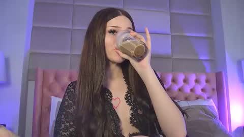 Katia online show from 11/16/25, 04:12