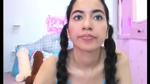 Snapshot of katiaflex chatting on 02/03/25, 01:30 Katia online show from 02/03/25, 01:30