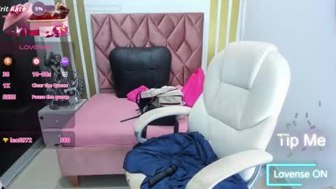 Katia online show from 09/24/25, 10:24