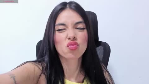 Snapshot of katialips_ chatting on 01/08/26, 03:36 Katia online show from 01/08/26, 03:36