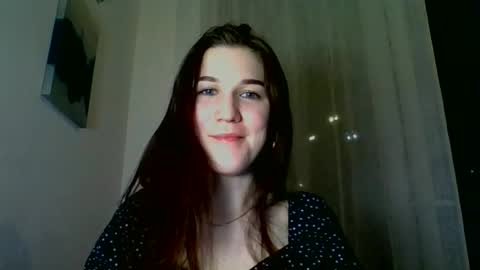 Snapshot of katie_foxi chatting on 01/19/25, 06:10 katie_foxi online show from 01/19/25, 06:10
