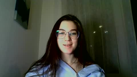 Snapshot of katie_foxi chatting on 01/25/25, 07:49 katie_foxi online show from 01/25/25, 07:49