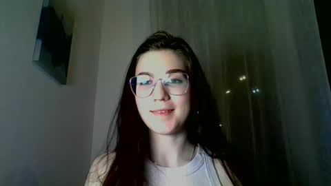 Snapshot of katie_foxi chatting on 01/27/25, 12:01 katie_foxi online show from 01/27/25, 12:01