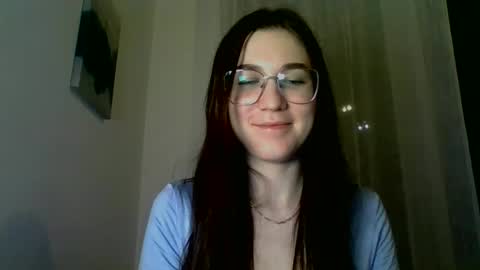 Snapshot of katie_foxi chatting on 02/22/25, 09:26 katie_foxi online show from 02/22/25, 09:26