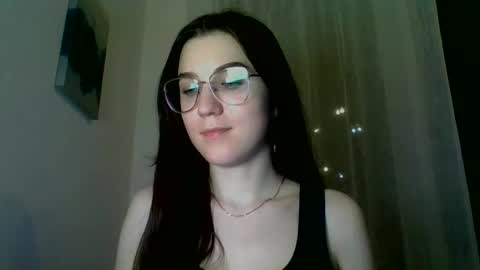 Snapshot of katie_foxi chatting on 03/07/25, 07:16 katie_foxi online show from 03/07/25, 07:16