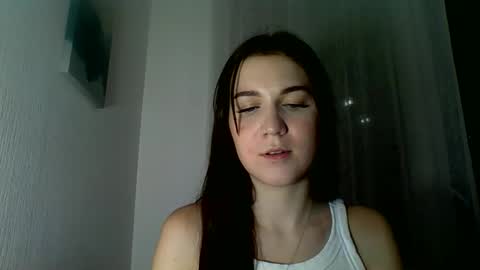 Snapshot of katie_foxi chatting on 10/10/25, 05:23 katie_foxi online show from 10/10/25, 05:23