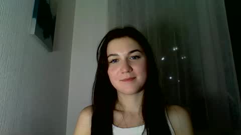Snapshot of katie_foxi chatting on 10/12/25, 05:01 katie_foxi online show from 10/12/25, 05:01