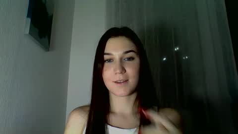 Snapshot of katie_foxi chatting on 11/08/25, 06:18 katie_foxi online show from 11/08/25, 06:18