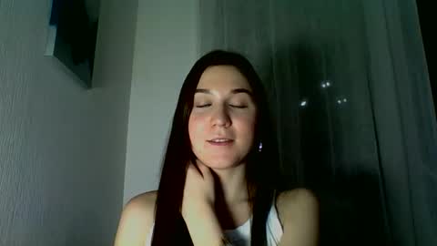 Snapshot of katie_foxi chatting on 11/20/25, 04:07 katie_foxi online show from 11/20/25, 04:07