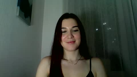 Snapshot of katie_foxi chatting on 12/14/25, 04:34 katie_foxi online show from 12/14/25, 04:34