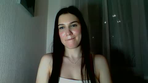 Snapshot of katie_foxi chatting on 03/17/26, 06:44 katie_foxi online show from 03/17/26, 06:44