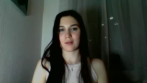 Snapshot of katie_foxi chatting on 03/20/26, 08:35 katie_foxi online show from 03/20/26, 08:35