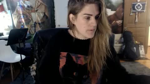 Katie online show from 02/07/25, 06:24