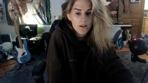 Snapshot of katiecutie_5 chatting on 06/04/26, 04:51 Katie online show from 06/04/26, 04:51