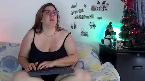 Katherine online show from 11/05/25, 03:34