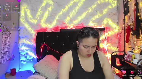 SHARON  KATIEE online show from 01/17/25, 12:10