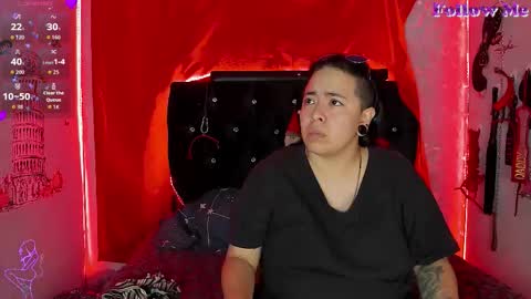 SHARON  KATIEE online show from 12/17/25, 11:49