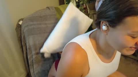 Snapshot of katieericson13 chatting on 09/20/25, 11:00 Kate online show from 09/20/25, 11:00