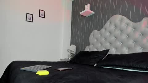 Katie online show from 01/11/25, 11:46