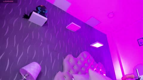 Katie online show from 03/08/25, 09:39