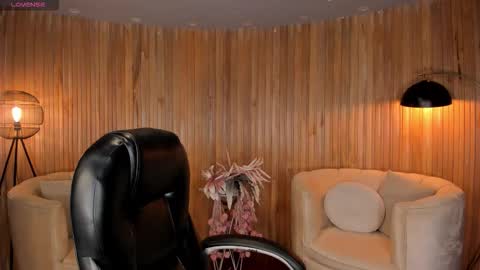 Kate Stonne online show from 09/24/25, 02:37