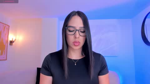 Snapshot of katiestonne chatting on 02/08/26, 05:27 Kate Stonne online show from 02/08/26, 05:27