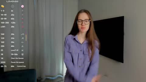 Scarlett online show from 11/19/25, 08:36