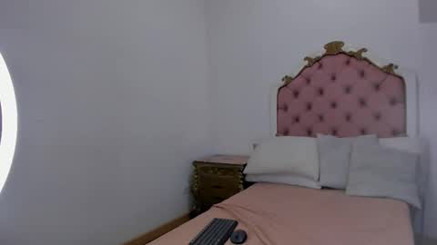 katiuska_7 online show from 11/13/25, 07:35