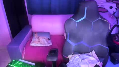 Snapshot of katiuska_doll_squirt chatting on 05/31/26, 06:09 katiuska_doll_squirt online show from 05/31/26, 06:09