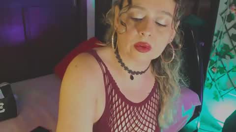 Snapshot of katjohanna chatting on 07/03/26, 04:08 Johanna online show from 07/03/26, 04:08