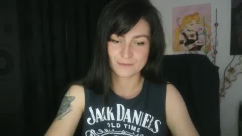 Snapshot of katlopez19 chatting on 12/10/24, 12:06 katalina online show from 12/10/24, 12:06