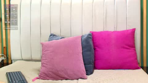 K A T L Y N  online show from 02/04/25, 07:11