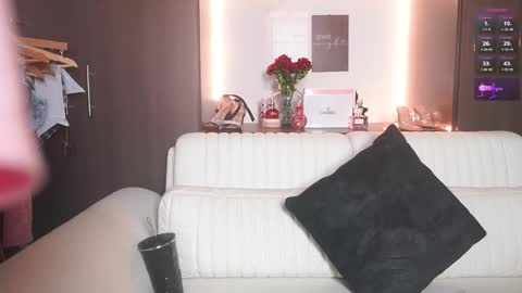 K A T L Y N  online show from 02/22/26, 01:53