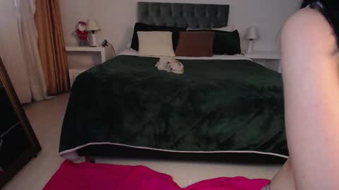 Katnia and Marcuz online show from 12/29/24, 04:51