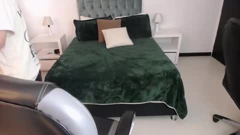 Katnia and Marcuz online show from 01/09/25, 12:30