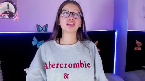 Snapshot of katniss_lovee_ chatting on 10/21/25, 04:13 .... Katniss .... online show from 10/21/25, 04:13