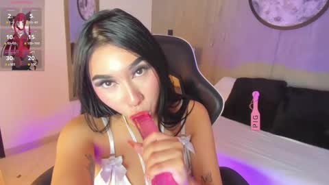 Snapshot of katnissa_28 chatting on 05/11/26, 04:15 K A T online show from 05/11/26, 04:15