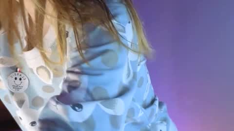 Kate online show from 02/18/26, 09:11