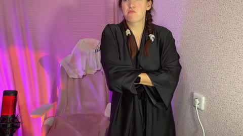   naked in pvt show 100 tk online show from 10/07/25, 09:12